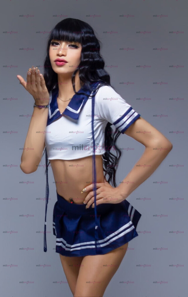 FOTOS DE SHARI ,NUEVA NIÑA,LA MEJOR MODELO CON SU CINTURA EN ACCIÓN