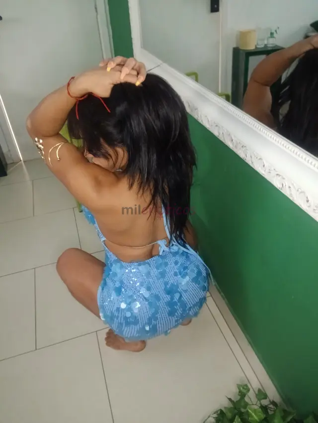 Ola vejo que voce esta a procura de um bom momento de prazer e eu estou aqui para realizar todos os seus fetiches dle desejos sem mais delongas vou fa...