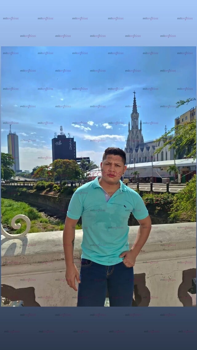 FOTOS DE CHICO 22 AÑOS CULON PULCRO ASEADO MASAJES RELAJANTE
