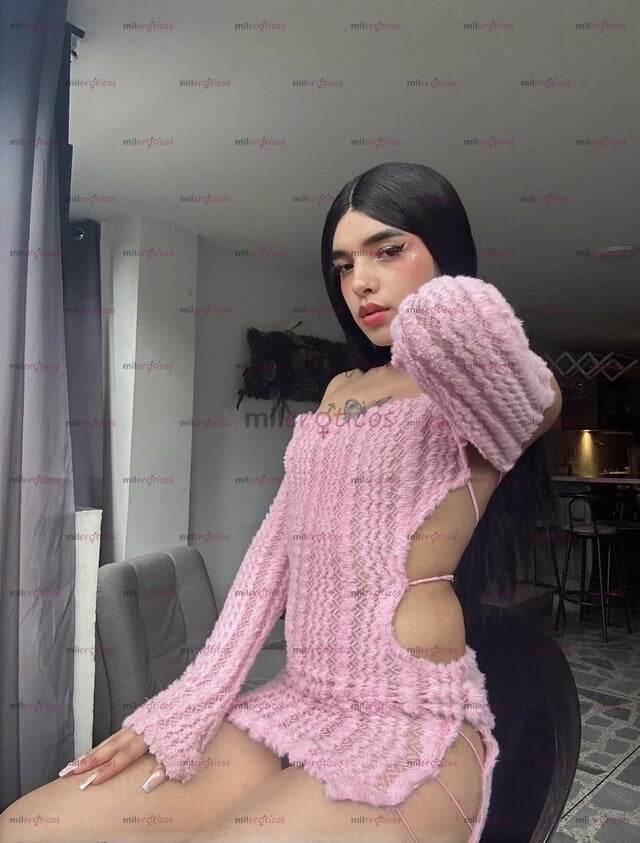 FOTOS DE POLLITA ROLA PREMIUM, UNA EXPERIENCIA VIP