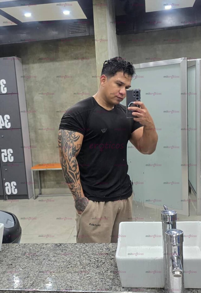 FOTOS DE SI QUIERES UN BUEN CONTENIDO EXCLUSIVO O VIDEO LLAMADA NO DUDES EN ESCRIBIRME