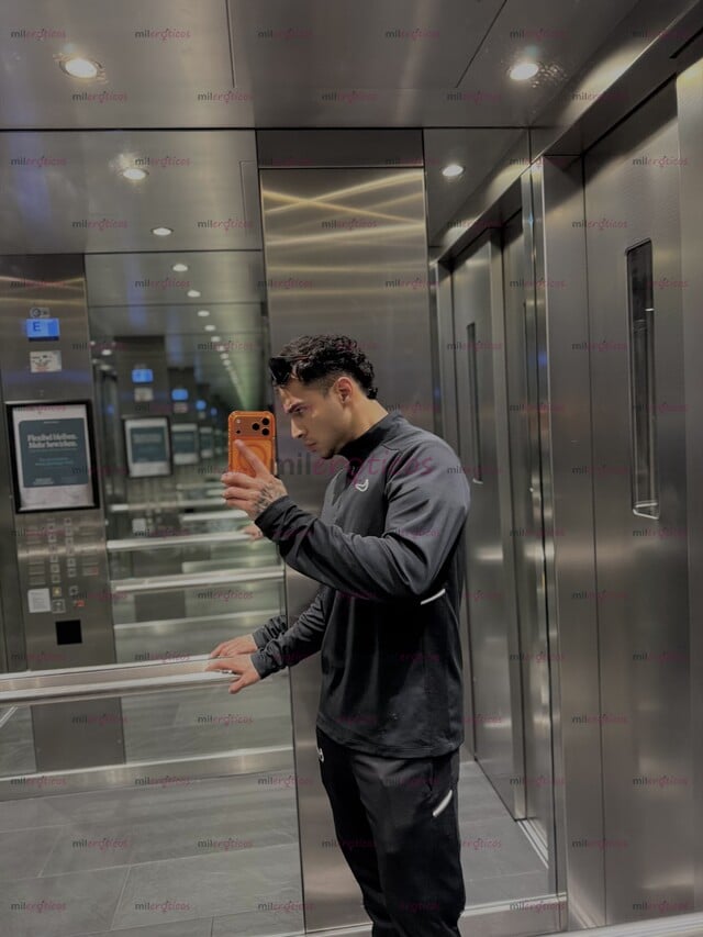 FOTOS DE MAN DISCRETO CON APARTAMENTO PRIVADO DISPUESTO A DARTE VERGA Y CULO