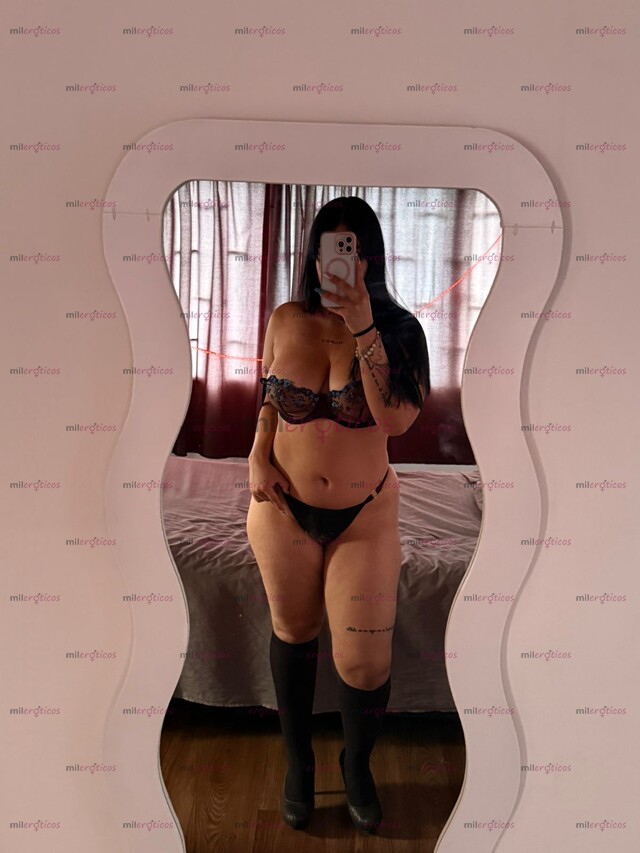 FOTOS DE YESSICA, HERMOSA NIÑA DE 20 AÑOS CON RICAS TETAS GRANDES Y DELICIOSAS CADERAS!