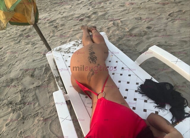 FOTOS DE SOY UNA CHICA AUTÉNTICA, FEMENINA Y MUY DIVERTIDA