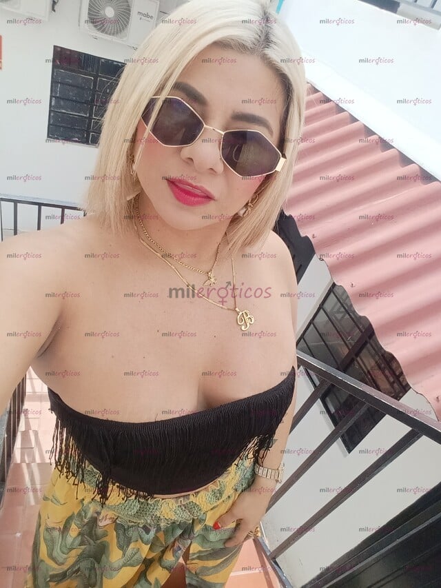 FOTOS DE GABI RUBIA PEQUEÑITA FEMENINA CON BUENA CARISMA.