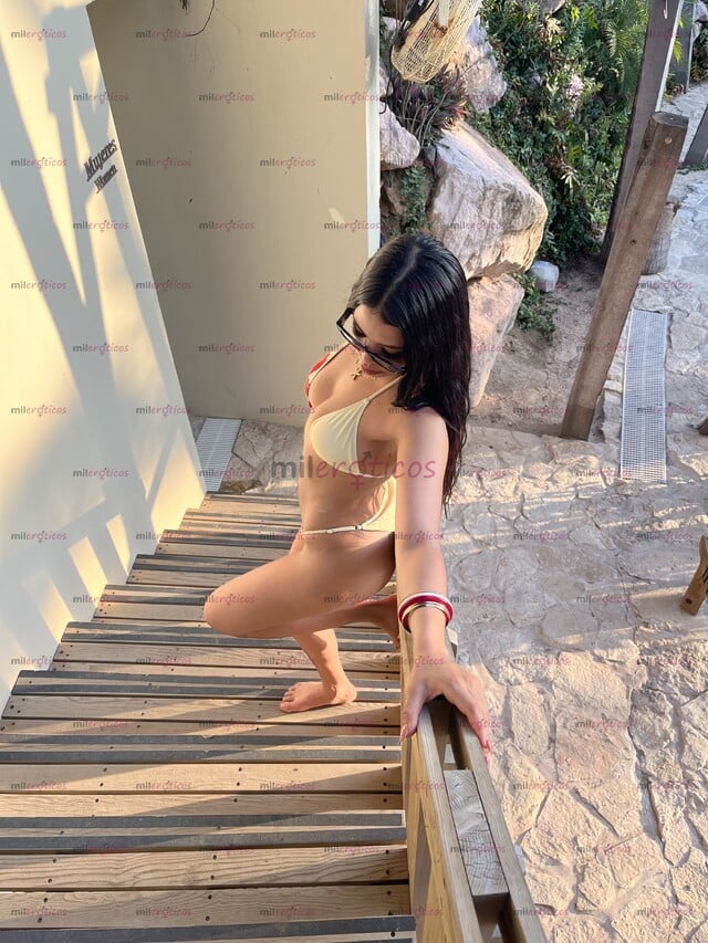FOTOS DE MELISSA BEBÉ CURIOSA Y ATREVIDA EN BUSCA DE AVENTURA