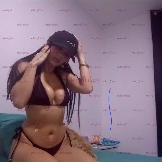 FOTOS DE HOLA SOY DAHYAN CON GANAS DE COMPLACERTE DELI DELI