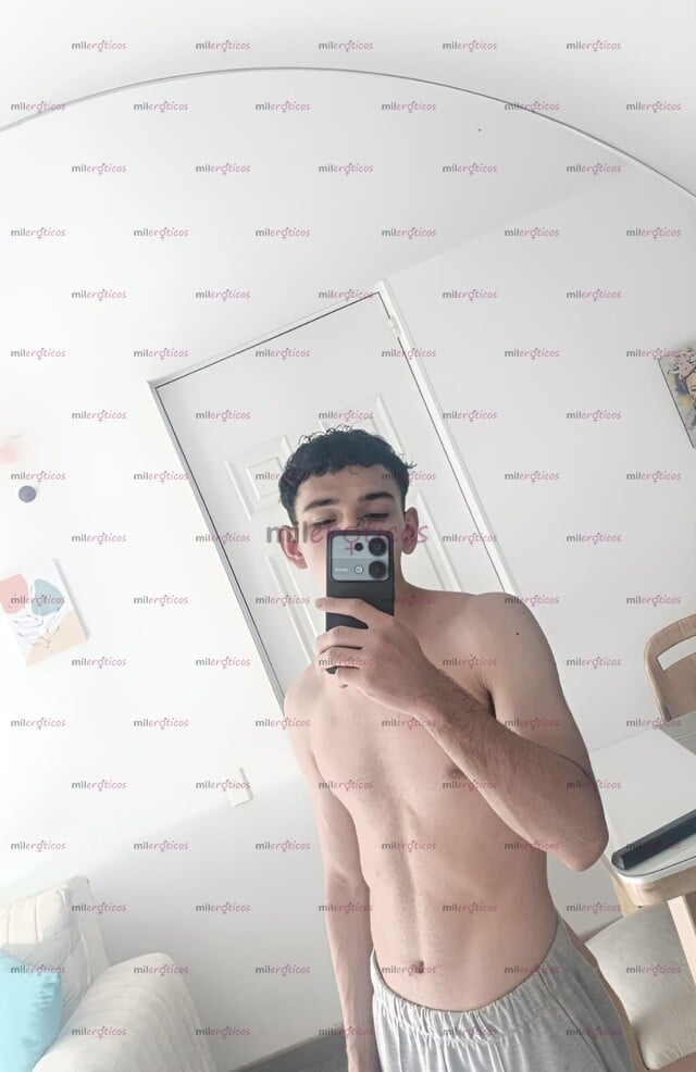 FOTOS DE JOVEN DE 28 AÑOS DELGADO VIP.........,....... SEBASTIÁN