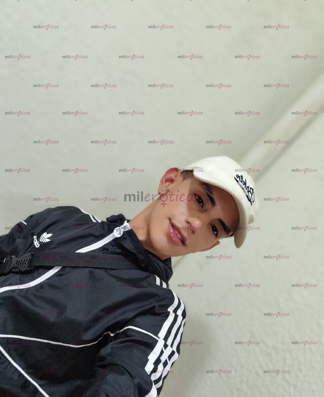 FOTOS DE MI NOMBRE ES JUAN TENGO 23 AÑOS UBICADO EN BOGOTA