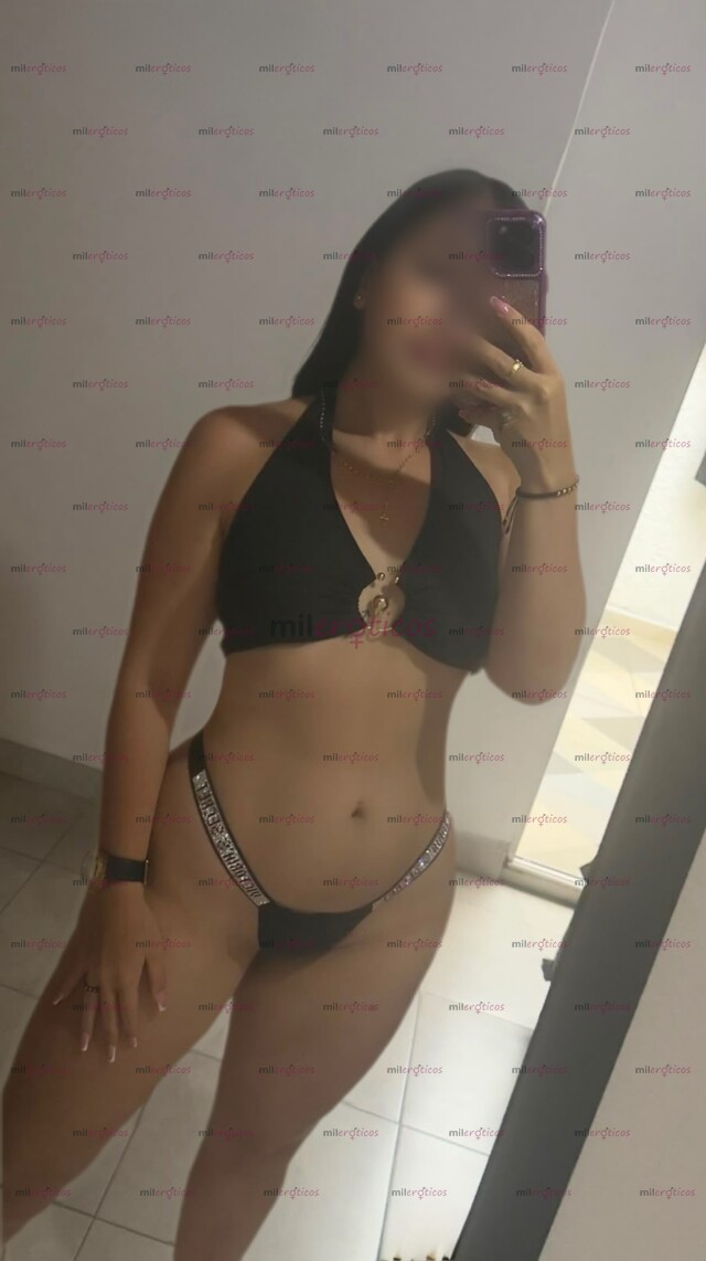 FOTOS DE DAHIANA ESCORT DE LUJO, TENGO 21 AÑOS A MI LADO EXPERIMENTARÁS LA LUJURIA