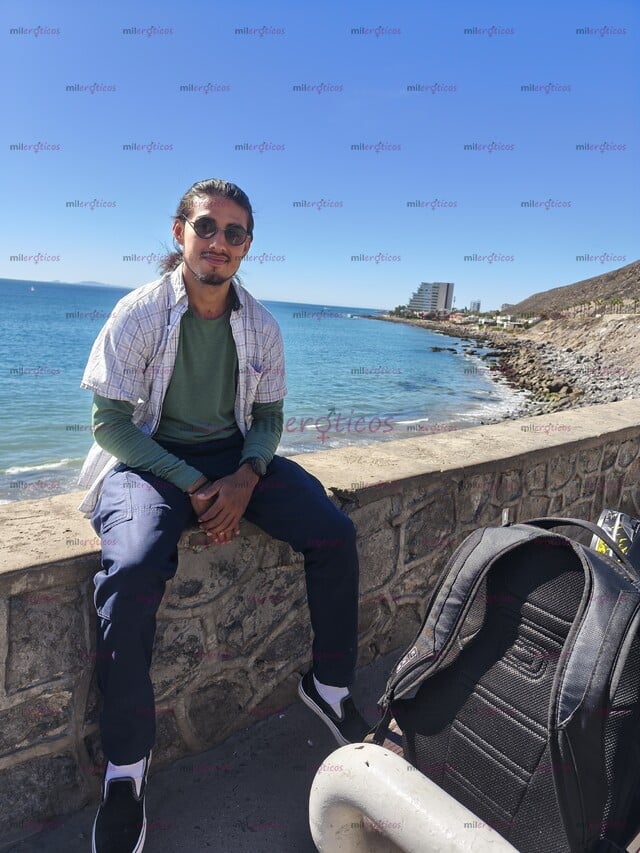 FOTOS DE ESTOY AQUI PARA CUMPLIR CUALQUIER DESEO O FANTASIA QUE TENGAS EN MENTE