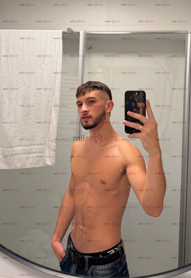 FOTOS DE JOVEN PAISA VERGON CON 22 CM DISPUESTO A COMPLACERTE