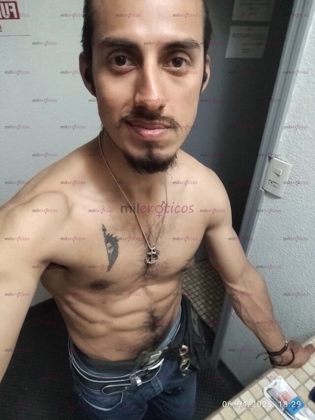 FOTOS DE ESTOY AQUI PARA CUMPLIR CUALQUIER DESEO O FANTASIA QUE TENGAS EN MENTE