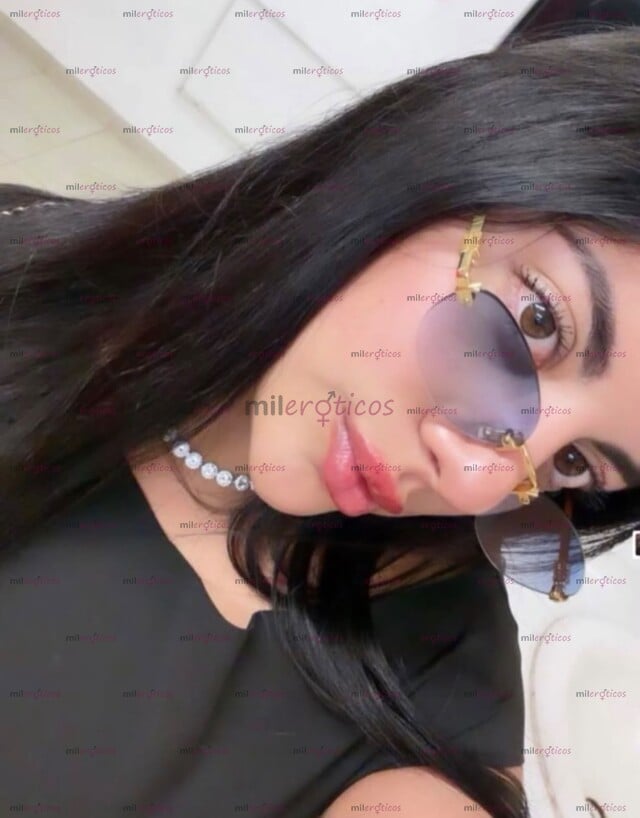 FOTOS DE HERMOSA PELINEGRA PETIT LISTA PARA HACERTE UN DELICIOSA RUSA