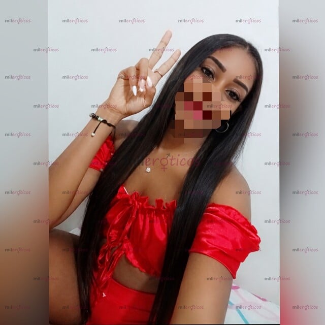 FOTOS DE VEN POR UNA RICA MAMADA DE UNA LINDA FLACA MORENA. B TEQUENDAMA