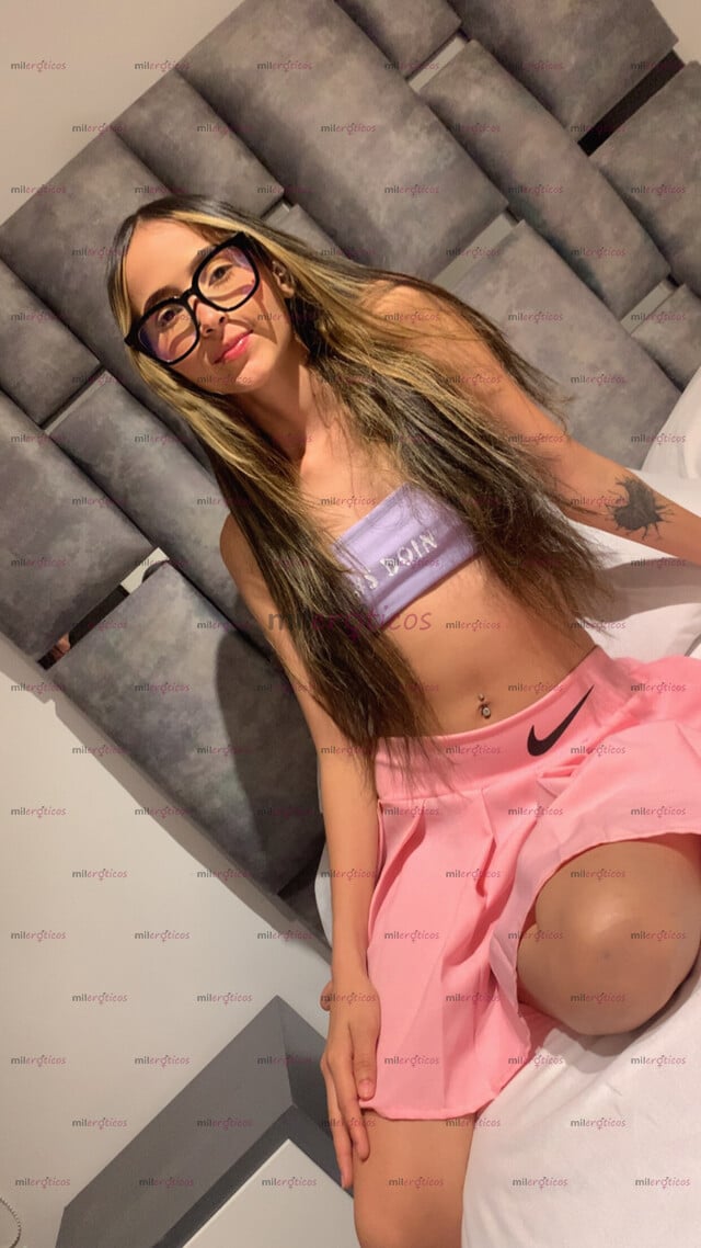 FOTOS DE HOLA SOY SKARLETH HERMOSA FLACA NUEVA EN ESTE MUNDO DE 18 AÑITOS