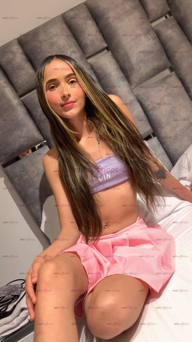 FOTOS DE HOLA SOY SKARLETH HERMOSA FLACA NUEVA EN ESTE MUNDO DE 18 AÑITOS