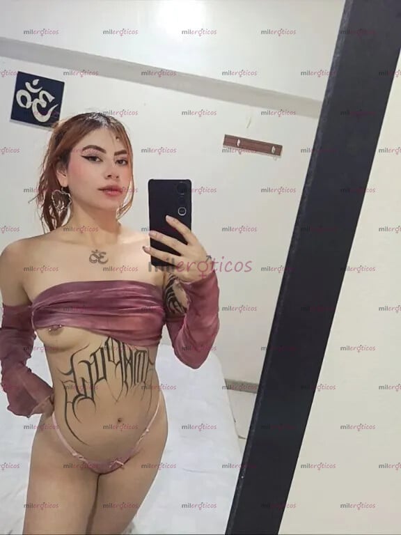 FOTOS DE HERMOSA COMPLACIENTE CON LINDO ROSTRO, JOVENCITA Y PROVOCATIVA