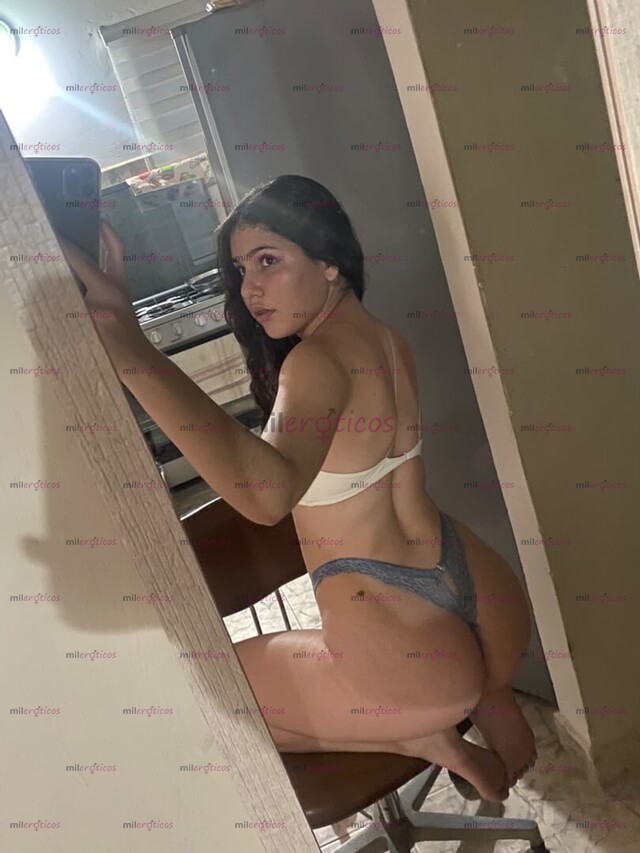 FOTOS DE RICA NALGONA CON UNA PANOCHITA ROSA DISPUESTA A COMPLACERTE