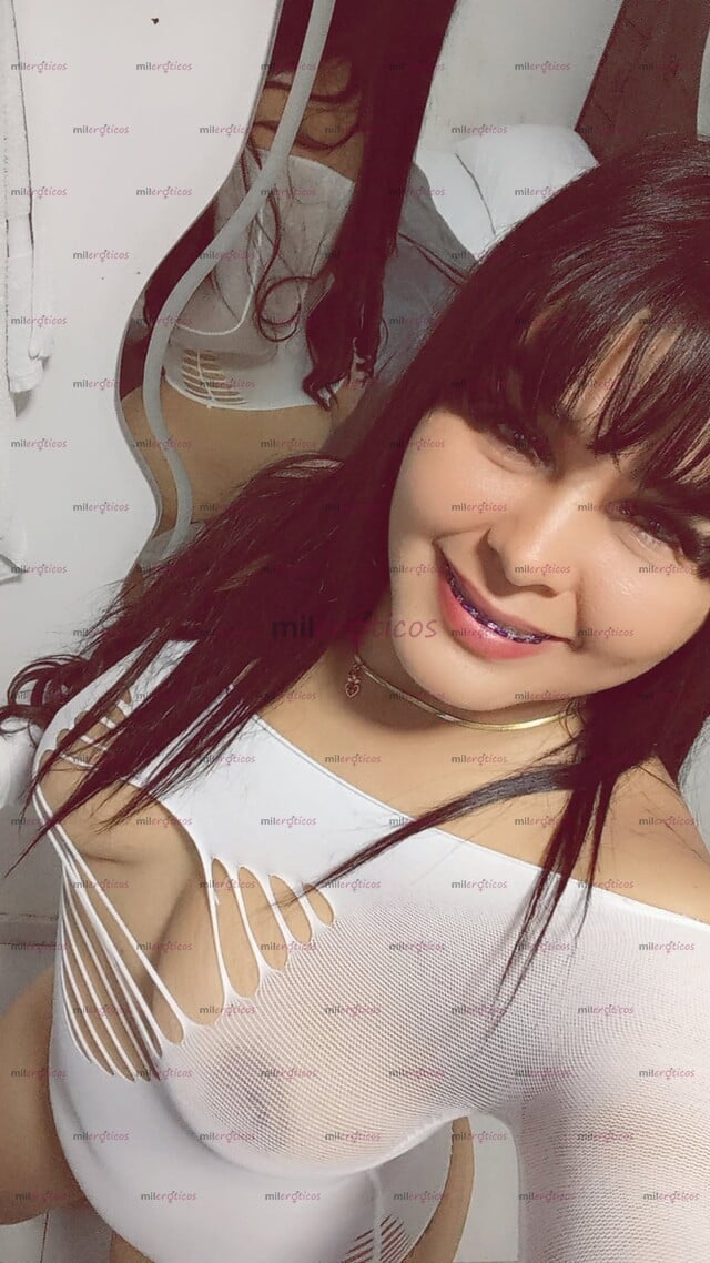 FOTOS DE HOLA VINE POR POCOS DÍAS VENGO Q COMPLACERTE Y HACERTE LLEGAR RICO