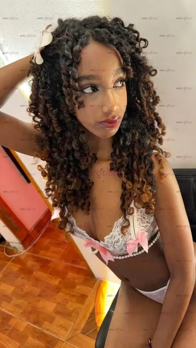 FOTOS DE VALERIA FLAQUITA PAISITA SUMISA TU NOVIA IDEAL