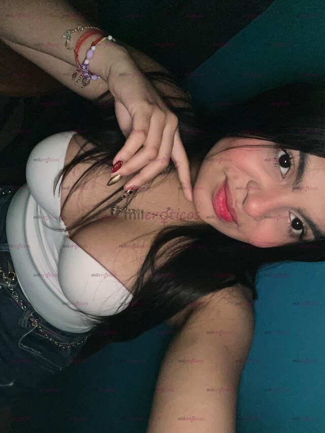 FOTOS DE HOLA AMOR, SOY UNA FLACA DE 18 AÑOS MUY CALIENTE TE ESPERO