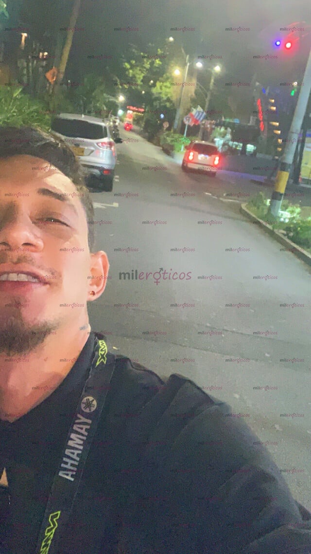 FOTOS DE PARCERO NUEVO EN LA CIUDAD. CON BUENA VERGA PARA AQUELLOS ÁMATE DEL BUEN SEXO