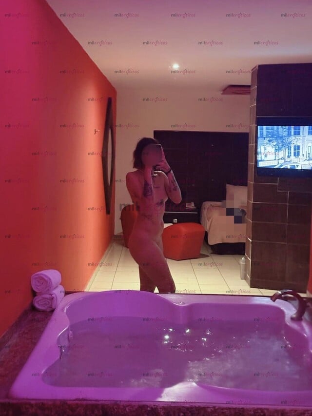 FOTOS DE PONME DE PERRITO Y GOZA DE MI VAGINA HÚMEDA ESTRECHITA DUSFRUTA MI JUVENTUD PAPI