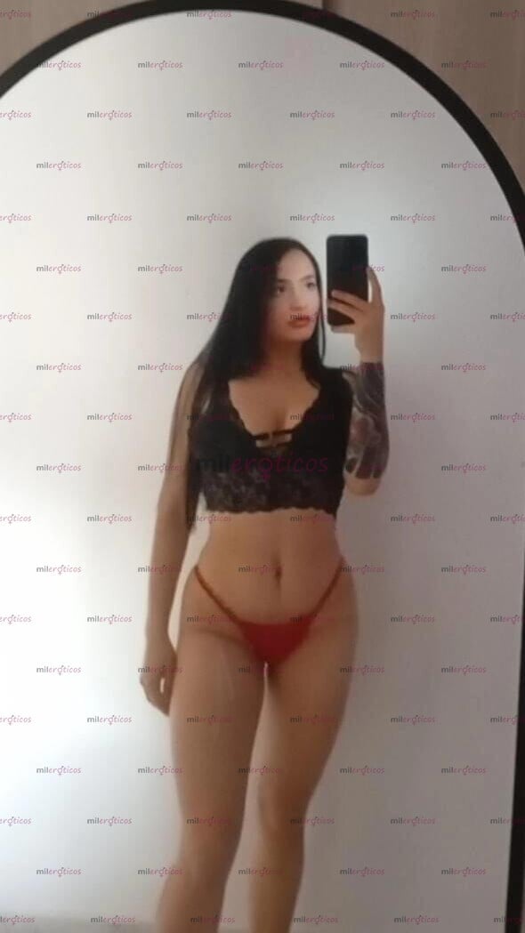 FOTOS DE TRIO CON SHOW LÉSBICO TOTALMENTE REAL SIN AFANES DE NADA POR QUE NO TENEMOS JEFE