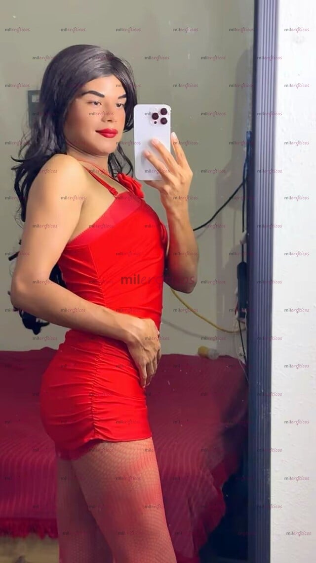 FOTOS DE GATITA LILY FLAQUITA COMPLACIENTE Y SEDUCTORA