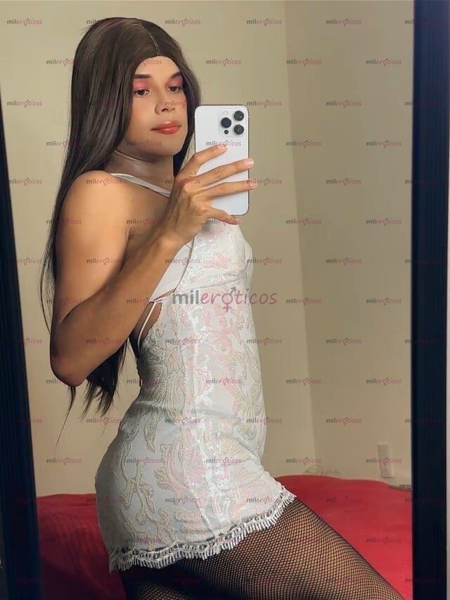 FOTOS DE GATITA LILY FLAQUITA COMPLACIENTE Y SEDUCTORA
