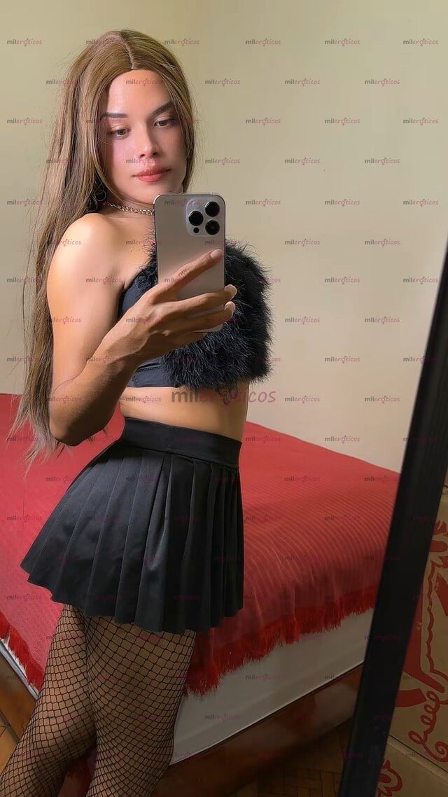 FOTOS DE GATITA LILY FLAQUITA COMPLACIENTE Y SEDUCTORA