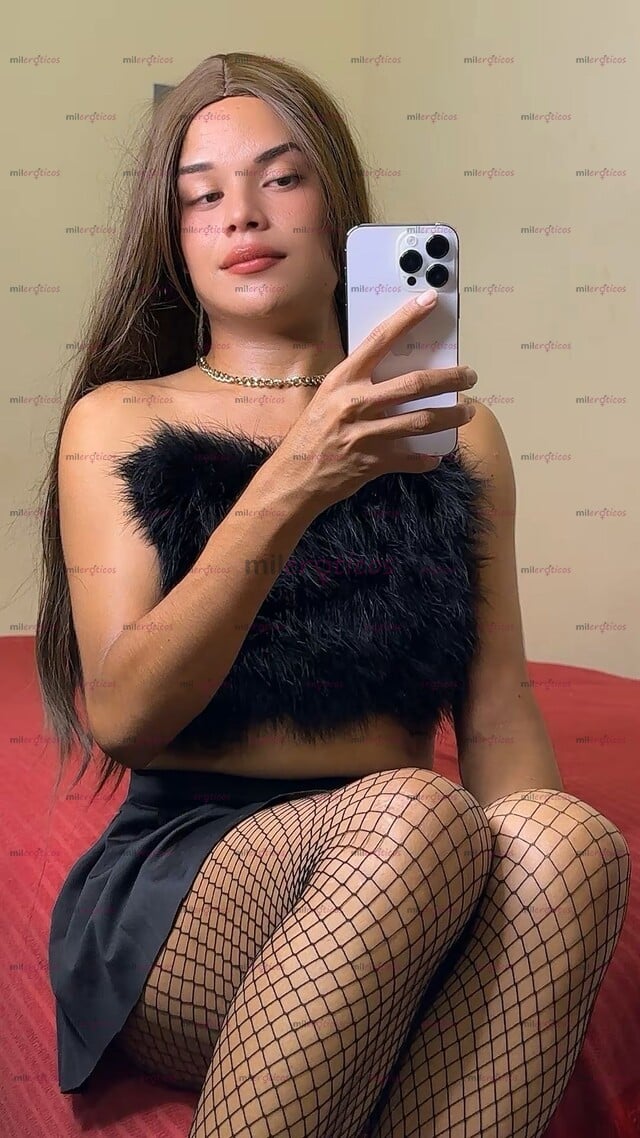 FOTOS DE GATITA LILY FLAQUITA COMPLACIENTE Y SEDUCTORA