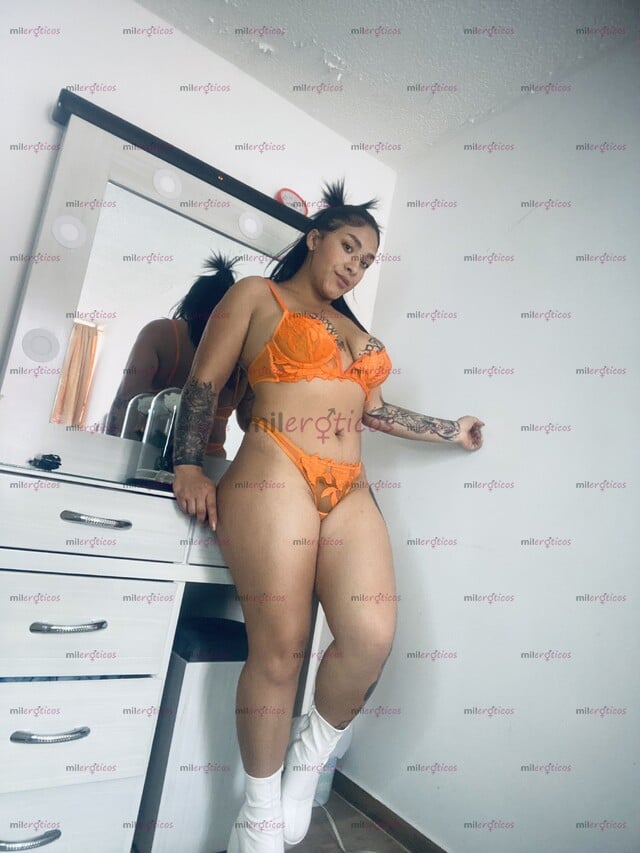 FOTOS DE MORENA EXCLUSIVA MUY CANDENTE SIÉNTETE QUERIDO