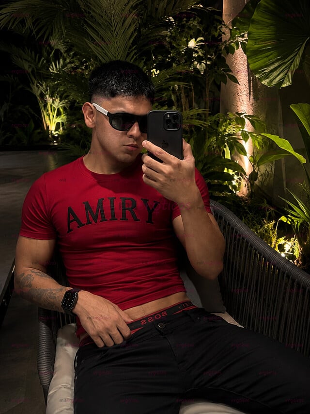 FOTOS DE HOMBRE JOVEN NUEVO EN TU CIUDAD RICO MARCADO COJELON CABALLEROSO Y SEXY