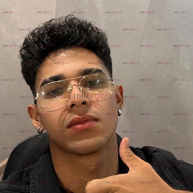 FOTOS DE VENEZOLANO ARRECHO EN MEDELLIN VERGON DE 21 CM SERIO Y DISCRETO