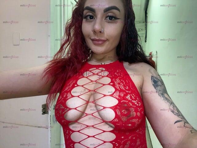FOTOS DE CAROLINA, DELGADA CON CURVAS, ENCANTADORAS MAMADAS EXPERTA EN FULL ANAL.