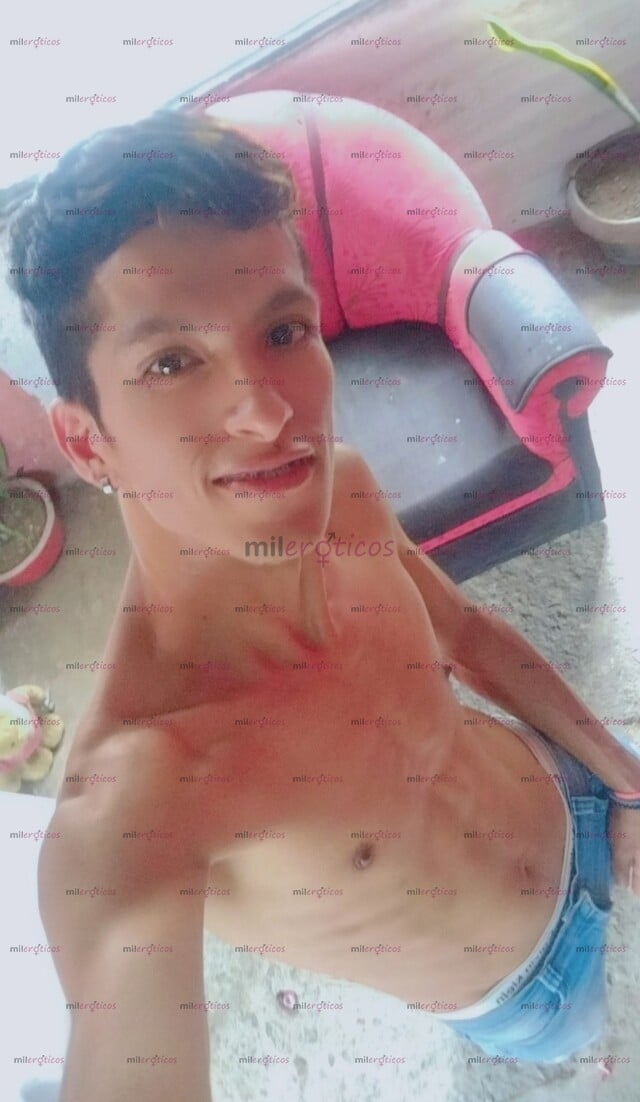 FOTOS DE HOLA ME LLAMO ARMANDO, UN HOMBRE VARONIL GAY ACTIVO LLEGA PARA COMPLACERTE