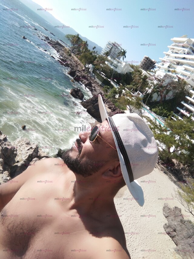 FOTOS DE BARBÓN MASAJISTA CALIENTE MAMACULOS HAGO TUS FETICHES REALIDAD .