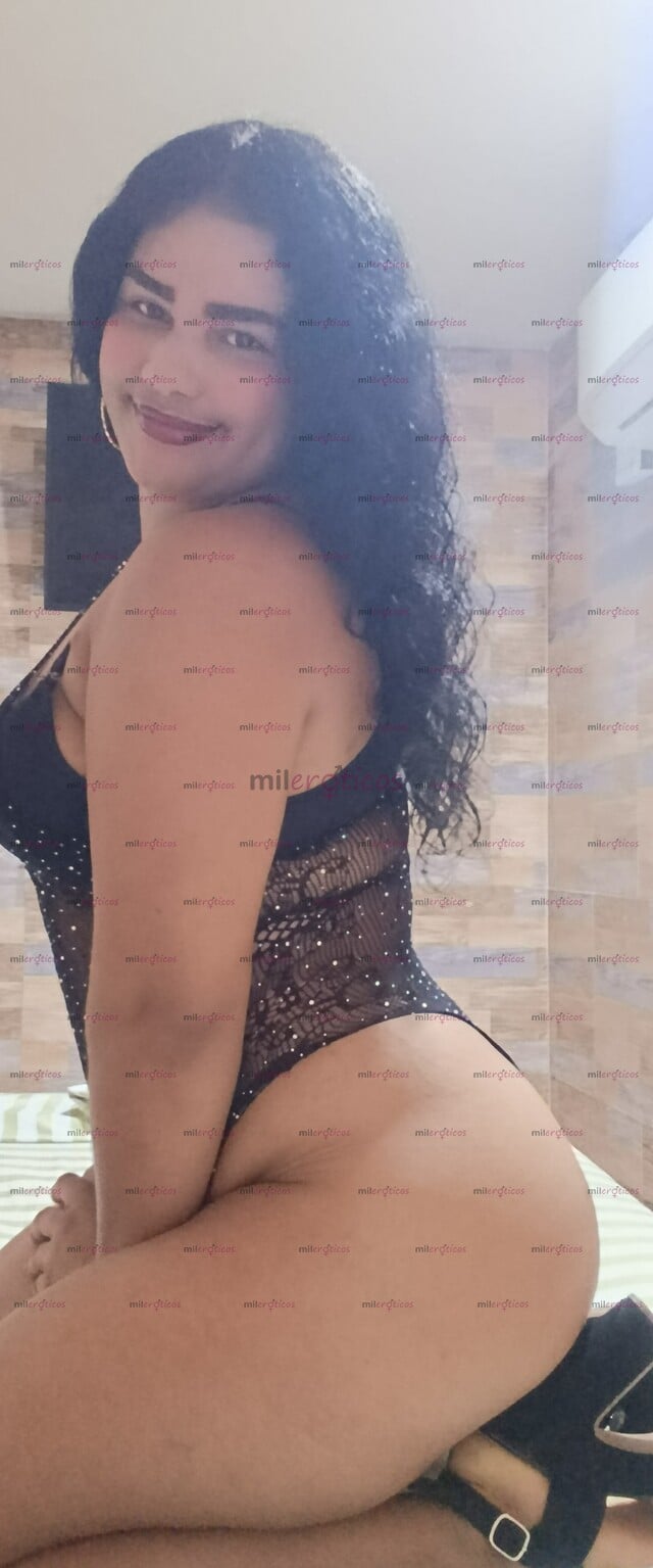 FOTOS DE ARDIENTE MORENA SÚPER COMPLACIENTE CON UN BUEN ORAL VAGINAL VENIDA EN SENOS