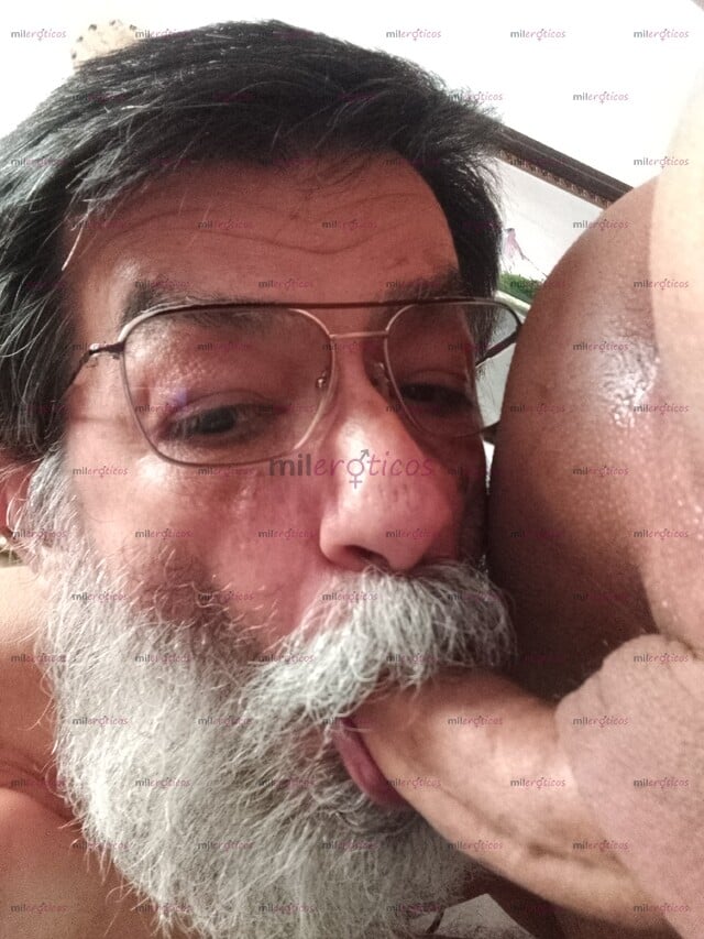 FOTOS DE TRIO EXPRESS CON MADURO PASIVO VARONIL BARBA BLANCA Y LARGA BUENOS AIRES MEDELLI