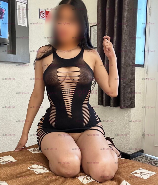 FOTOS DE CALIENTE ESPERANDO TU MENSAJITO PARA DARTE UNA BUENA TERAPIA RELAJANTE