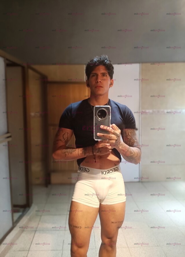 FOTOS DE CHICO DE COMPAÑÍA Y MASAJISTA ERÓTICO