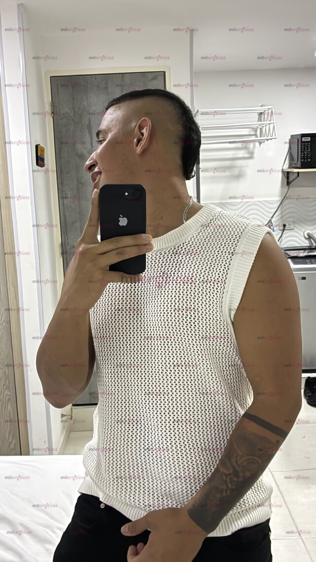 FOTOS DE MACHO SERIO DOMINANTE MODELO VIP PARA TI 19 CM FOTOS REALES