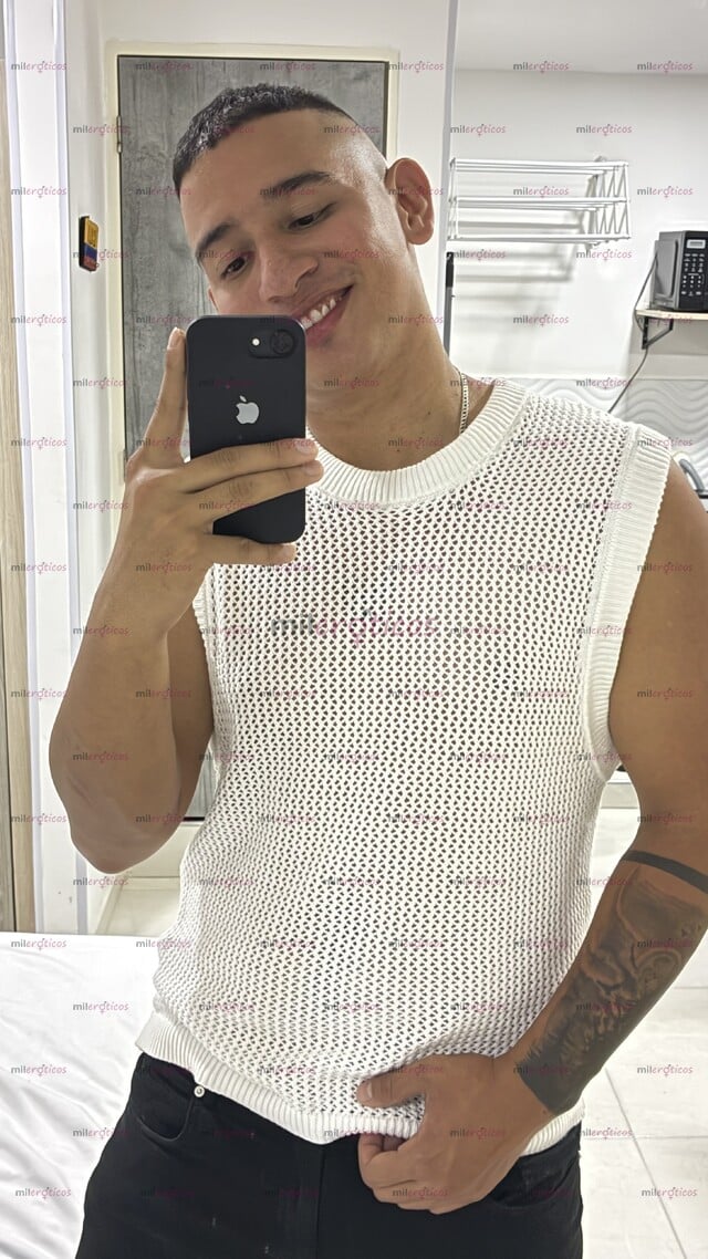 FOTOS DE MACHO SERIO DOMINANTE MODELO VIP PARA TI 19 CM FOTOS REALES