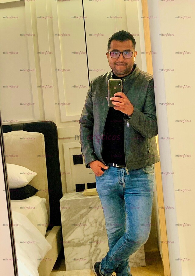 FOTOS DE COMPAÑÍA MASCULINA DE ALTA CALIDAD PARA MUJERES QUE BUSCAN ELEGANCIA Y ATENCIÓN