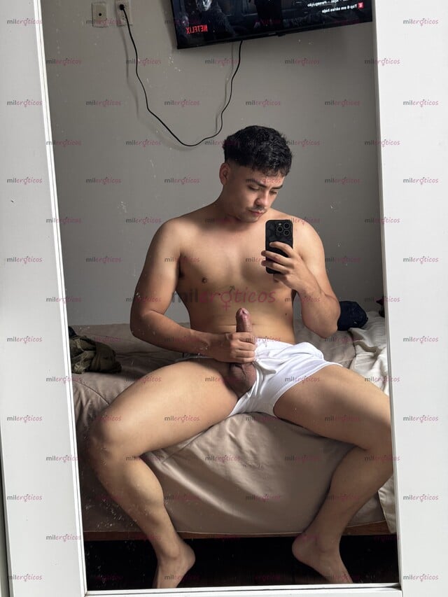 FOTOS DE CHICO GUAPO ATRACTIVO CON MUCHOS CENTÍMETROS PARA TI