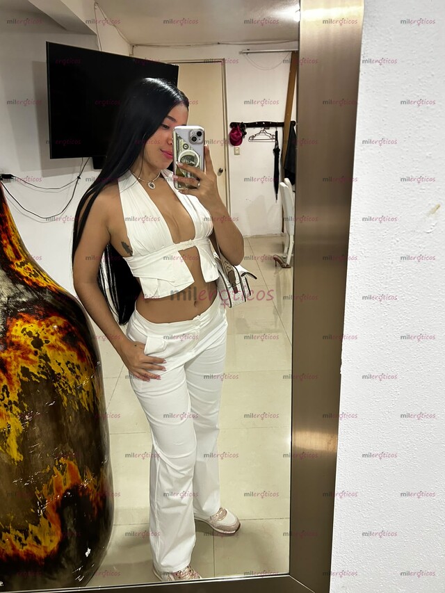 FOTOS DE HOLA MOR AQUI ESTA TU COLOMBIANA SEXY LISTA PARA PASAR UN RATO MAGICO