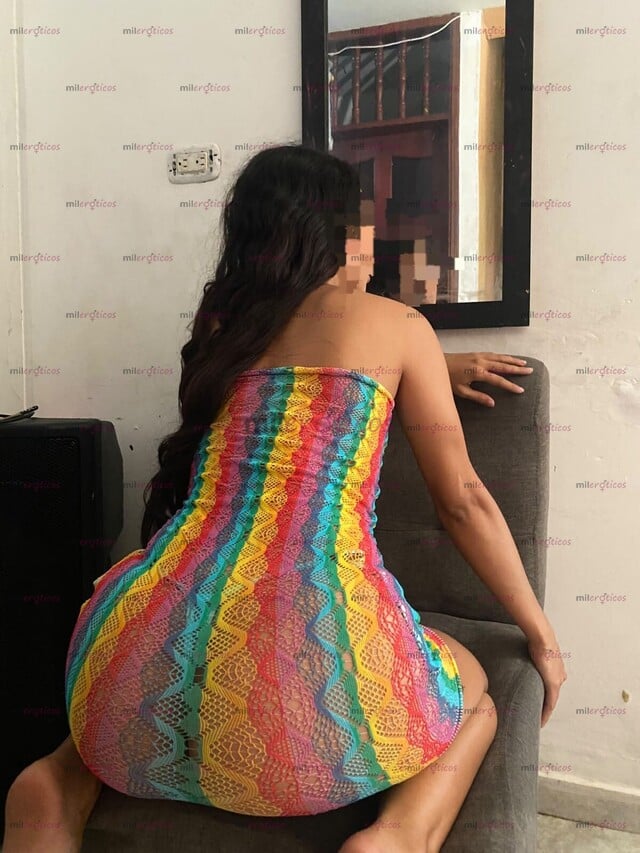 FOTOS DE LIZ, NIÑA NUEVA VAGINA ESTRECHA DISPUESTA A COMPLACER TUS CAPRICHOS