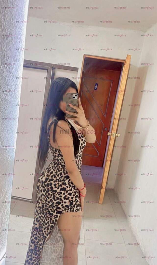 FOTOS DE QUIERO SABOREAR TUS BESOS Y PONERTE BIEN CALIENTE PARA QUE TENGAMOS SEXO DELI